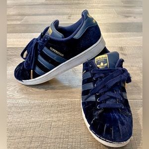 Adidas Originals Women's Size 8 1/2 Superstar Navy Fashion Velvet Sneakers